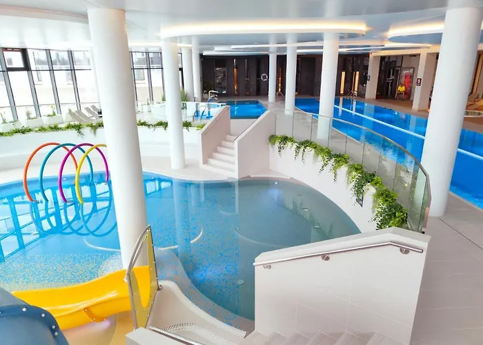 A104 By Interhome コウォブジェク