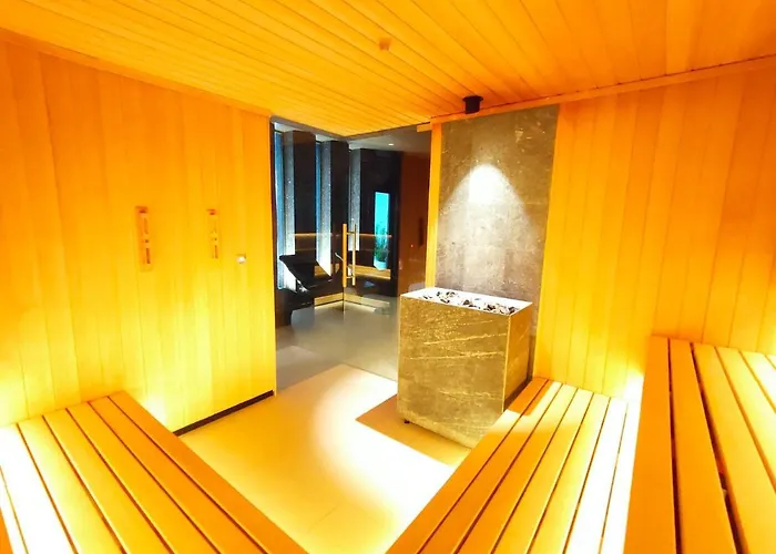 A104 By Interhome コウォブジェク