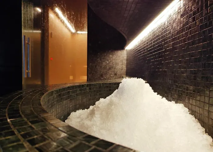 A104 By Interhome * コウォブジェク